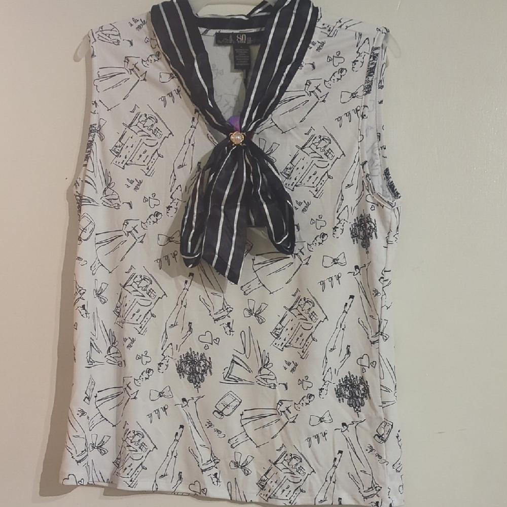 Black and White Sleeveless Blouse with Sailor Collar